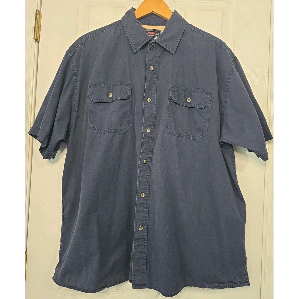Wrangler Premium Quality Comfortable Blue Short Sleeve XL Button Down shirt